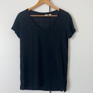 GAP black T-shirt 100% linen